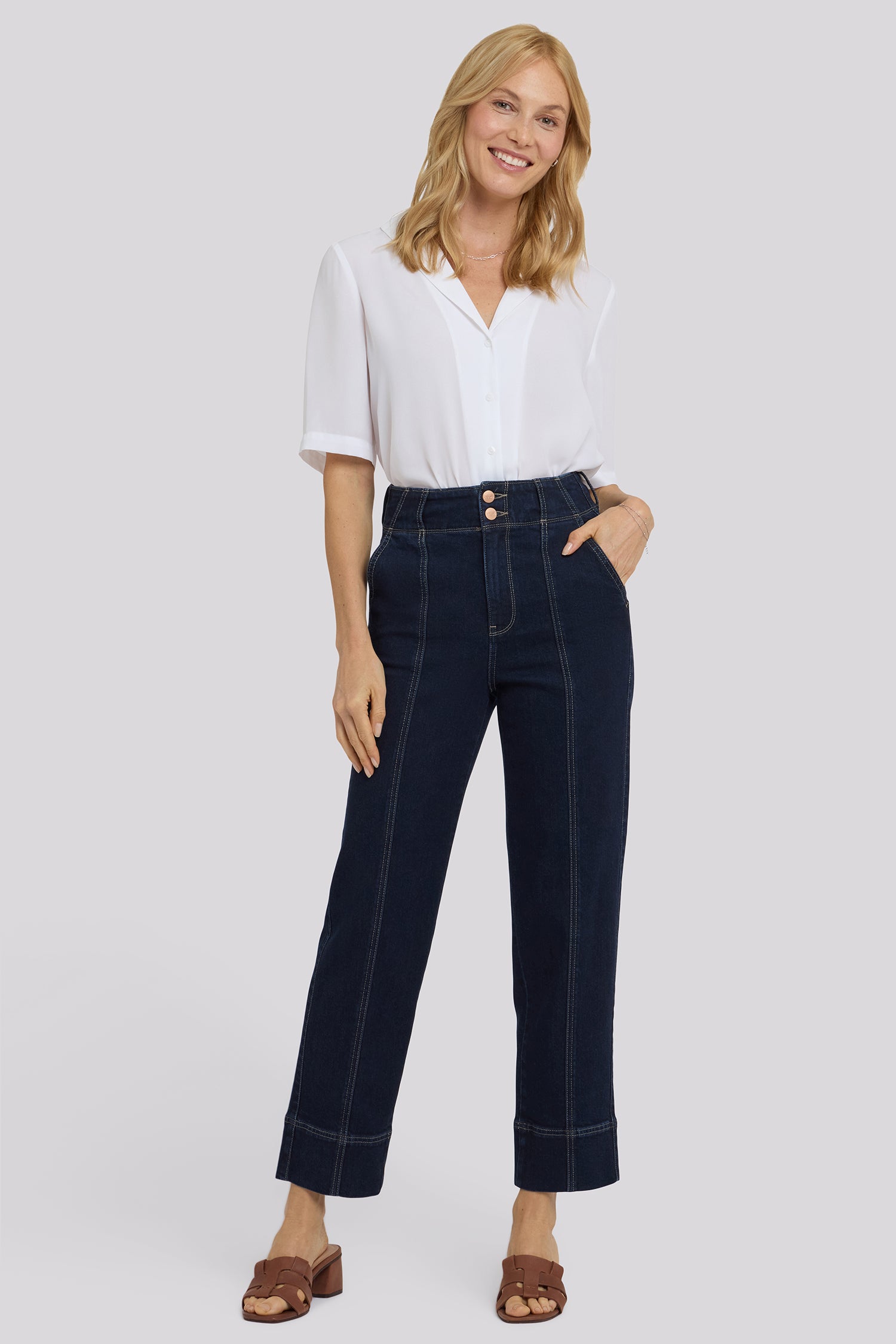 Kasey Stovepipe Ankle Jeans With Contrast Stitching And Wide Belt