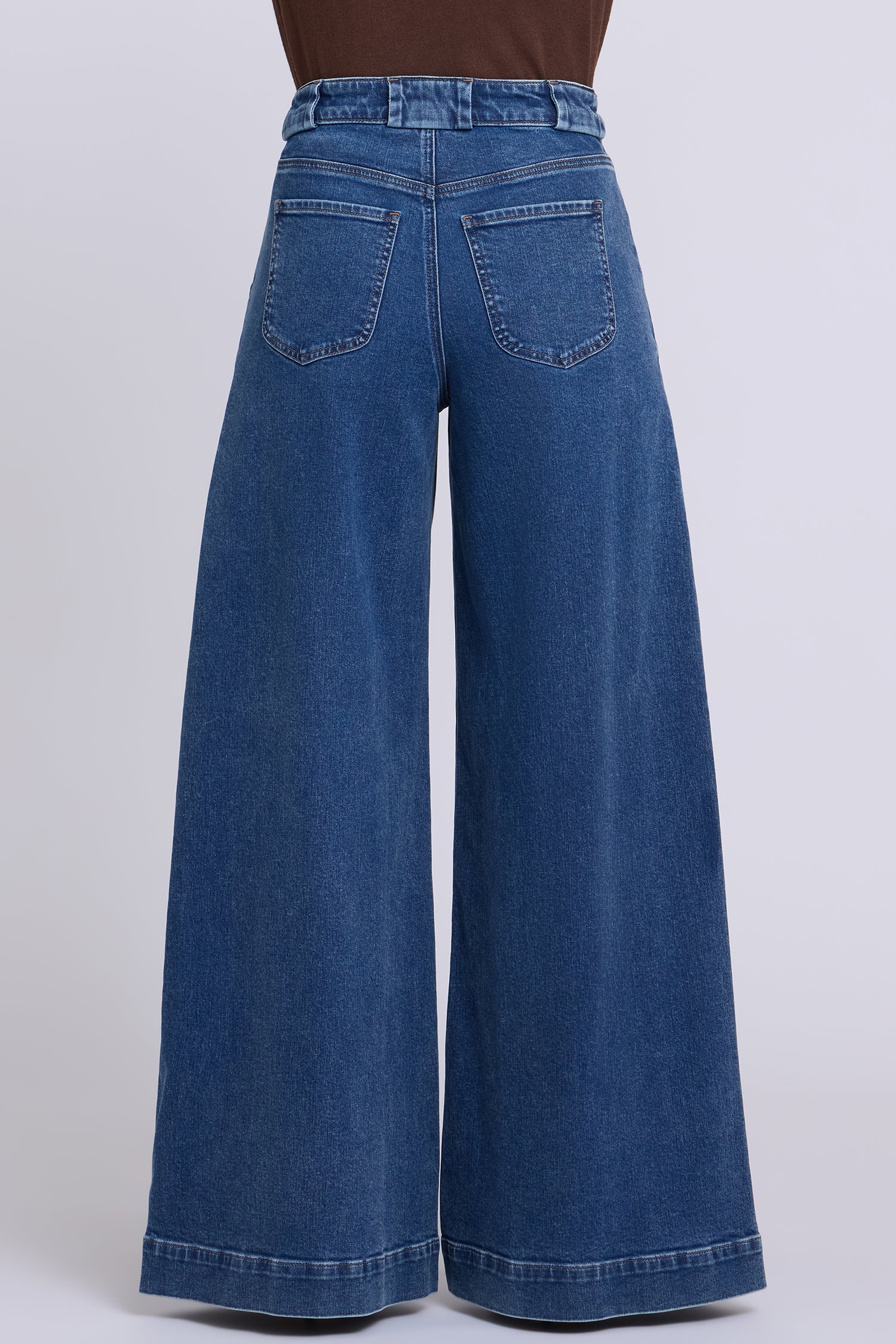 NYDJ Nova Super Wide Leg Jeans With Pleats, Wide Belt Loops And Side Gussets - Burnet