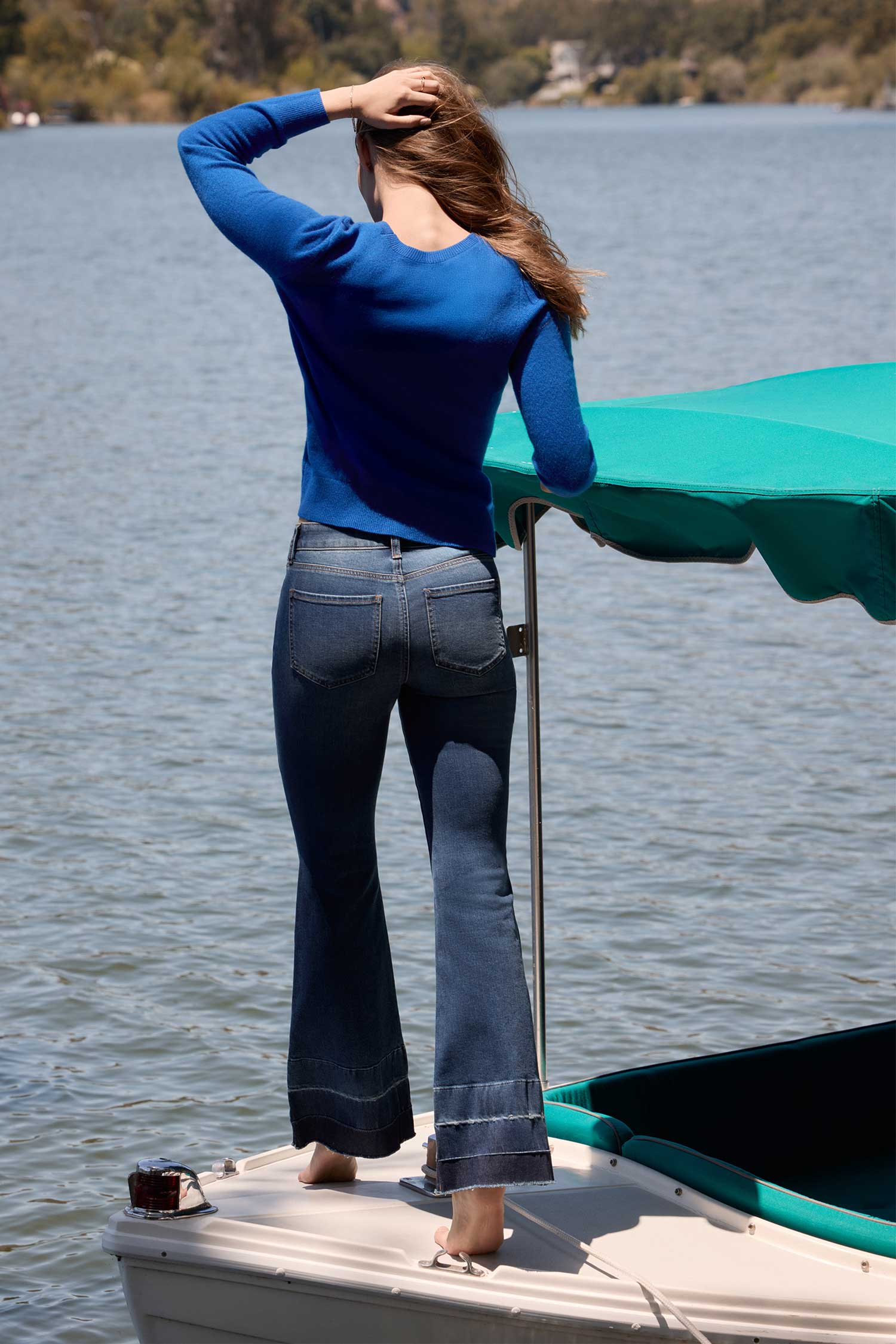 NYDJ Felicity Flared Jeans With High Rise And Raw Shadow Hems - Colorblaze