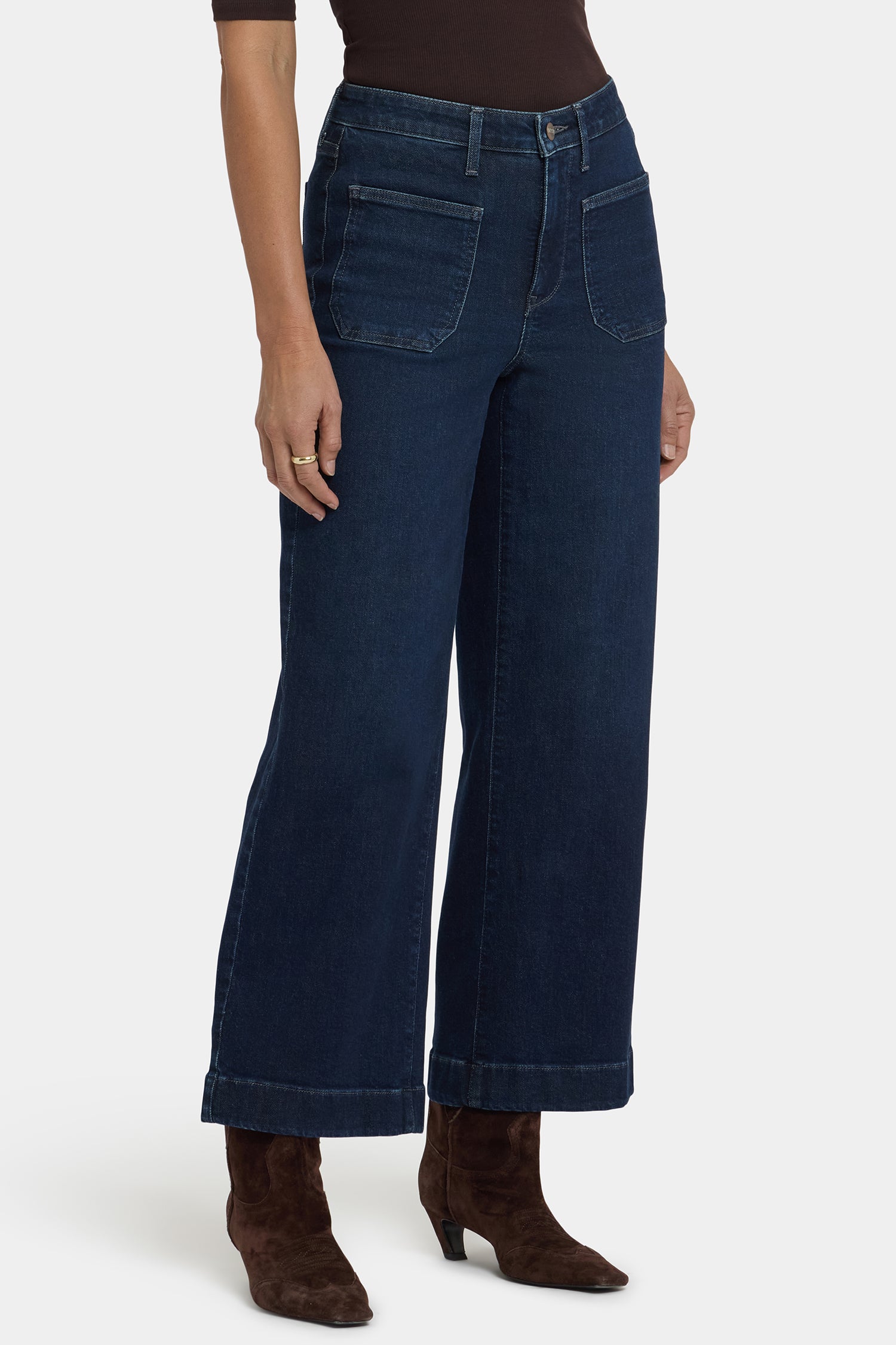 Teresa Wide Leg Ankle Jeans With High Rise And Front Patch Pockets
