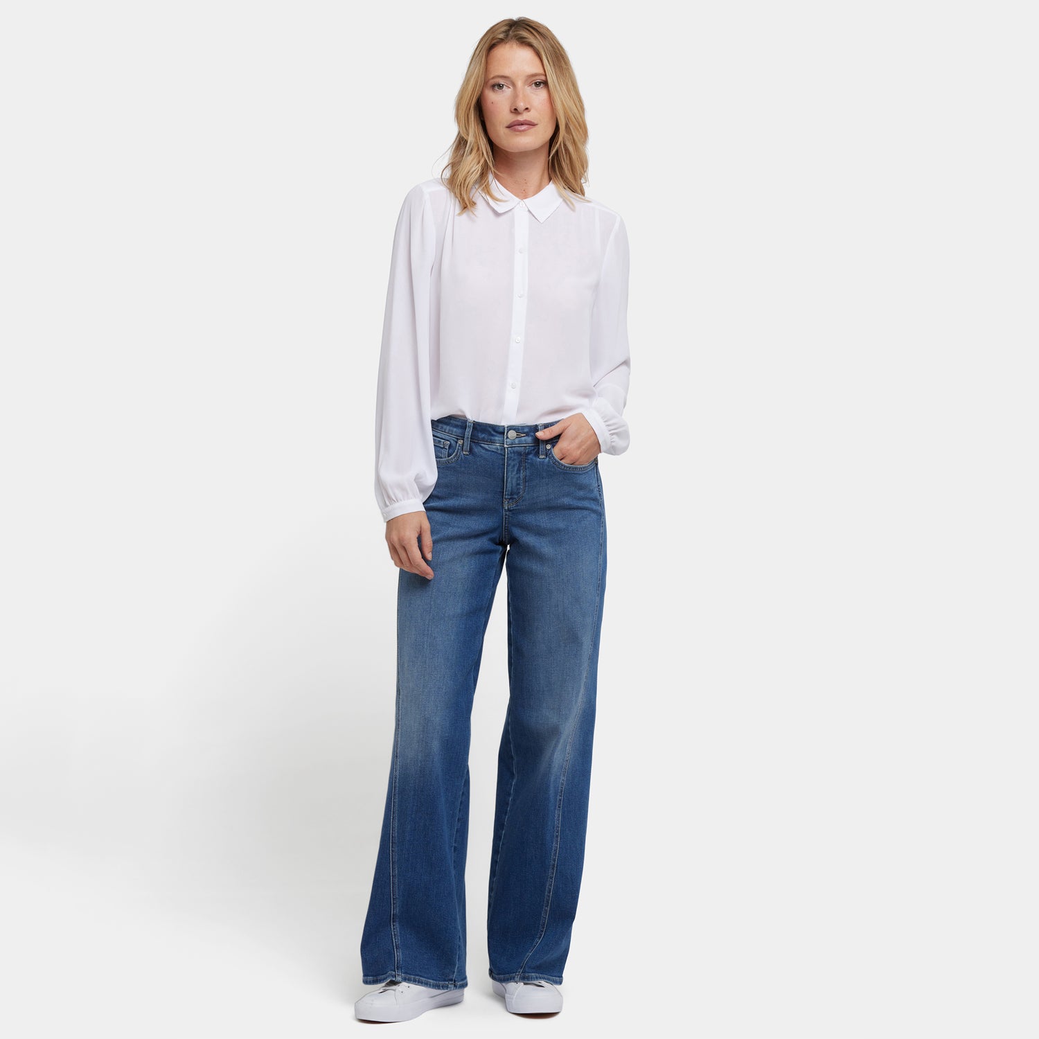 Teresa Wide Leg Jeans With Contoured Seams And 31
