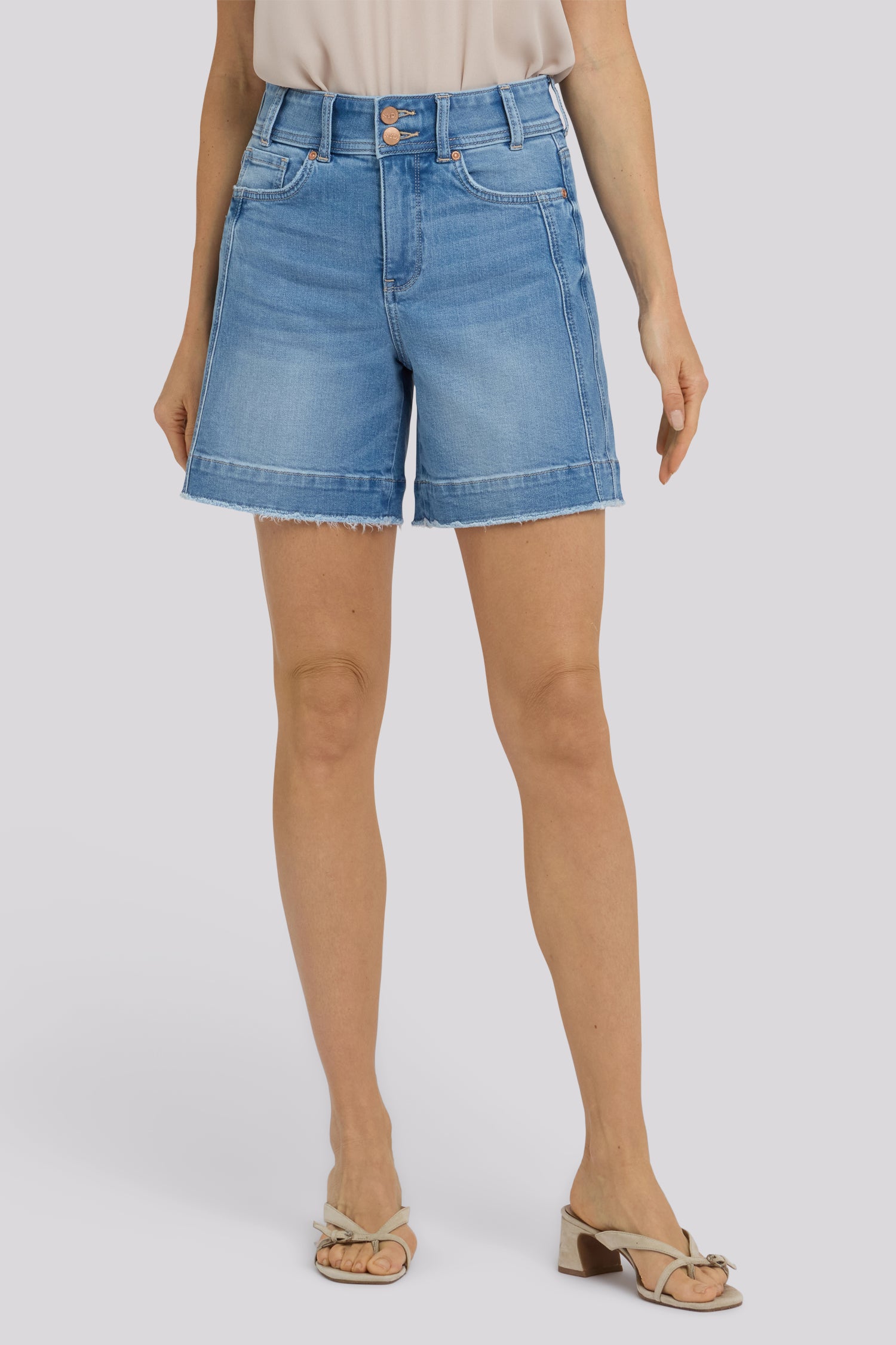 Berkyn Relaxed Denim Shorts With High Rise, Seam Detail And Deep