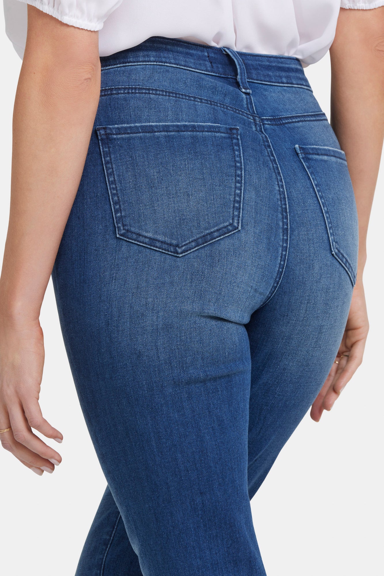 NYDJ Sheri Slim Jeans With High Rise - Moonlight