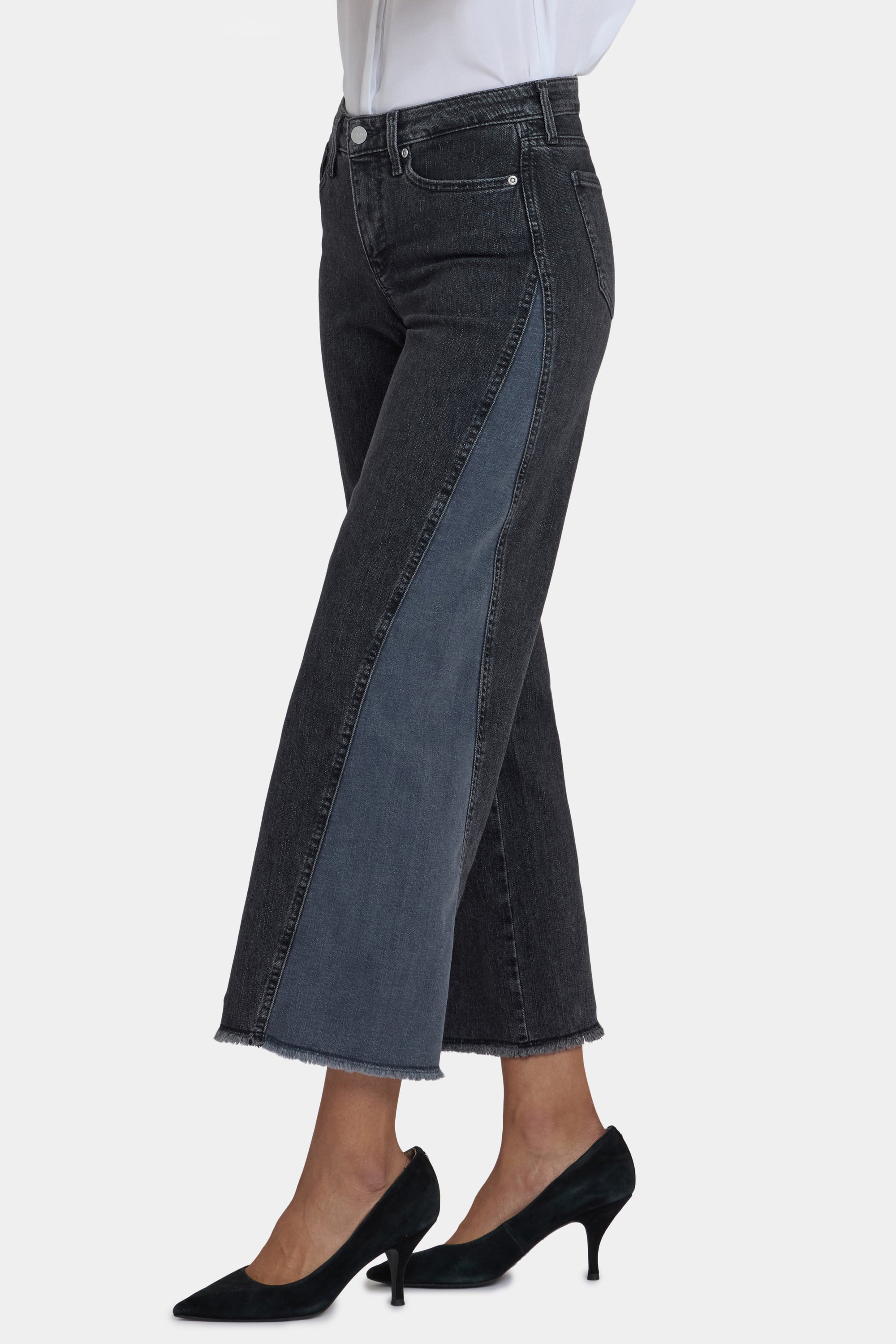 NYDJ Teresa Wide Leg Jeans With Contrast Side Panels, Frayed Hems And 29