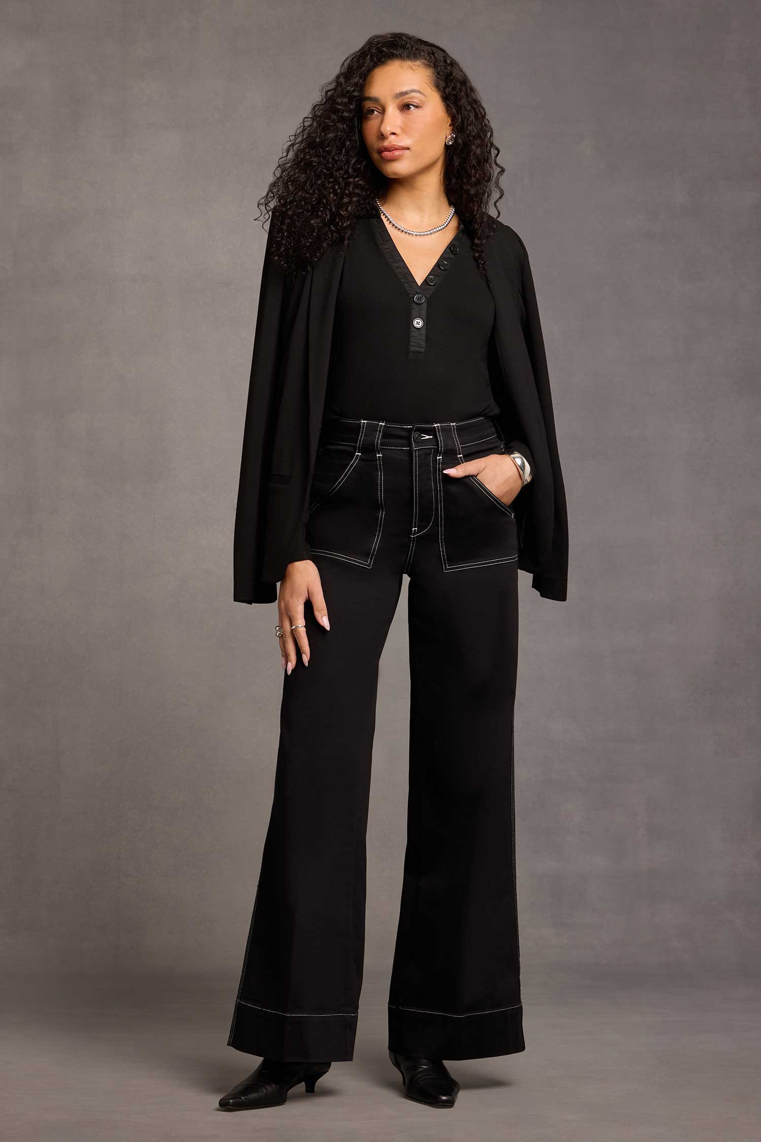 NYDJ Emery Ribbed Henley  - Black