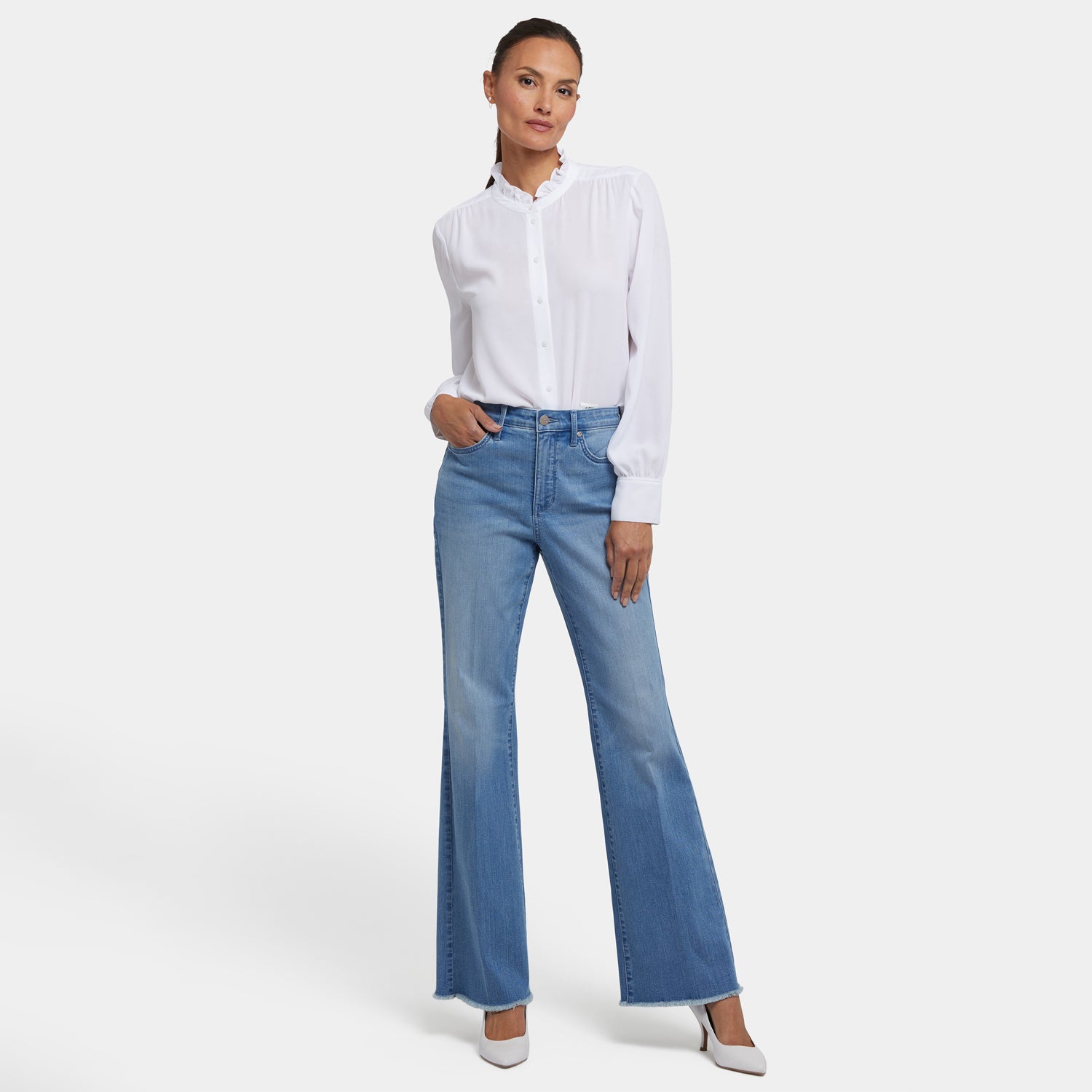 Ava Flared Jeans With High Rise And Frayed Hems - Vendome