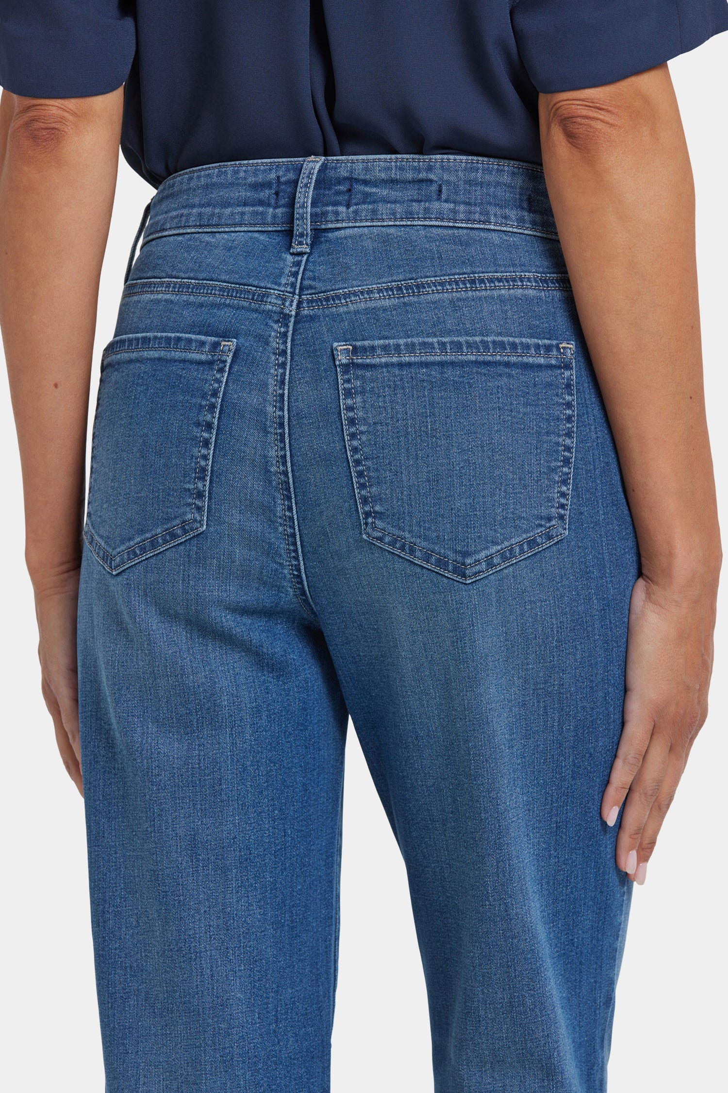 NYDJ Marilyn Straight Jeans With High Rise And 31