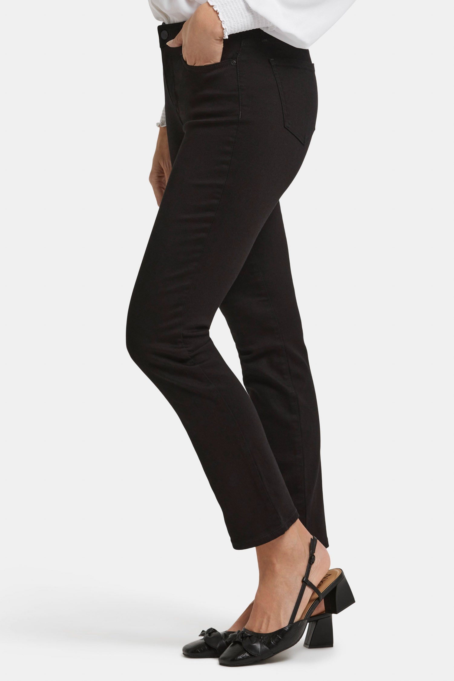 Sheri Slim Jeans - Black Black | NYDJ