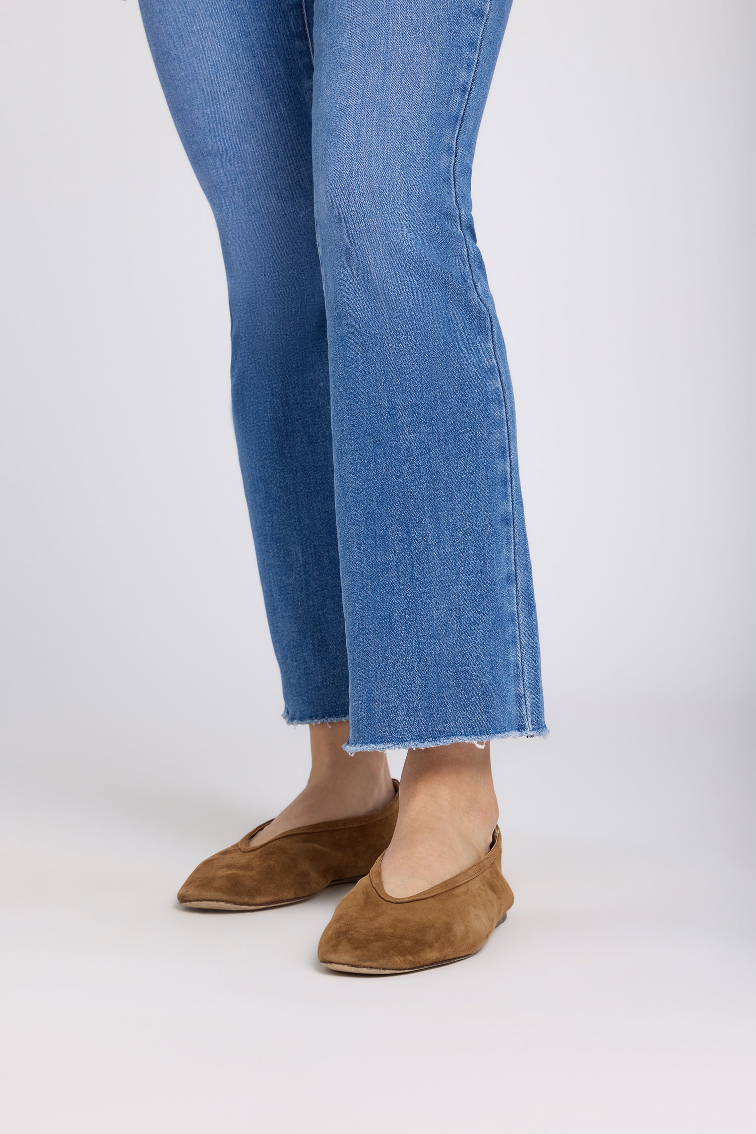 NYDJ Billie Mini Bootcut Ankle Jeans With High Rise And Frayed Hems - Blue Paradise