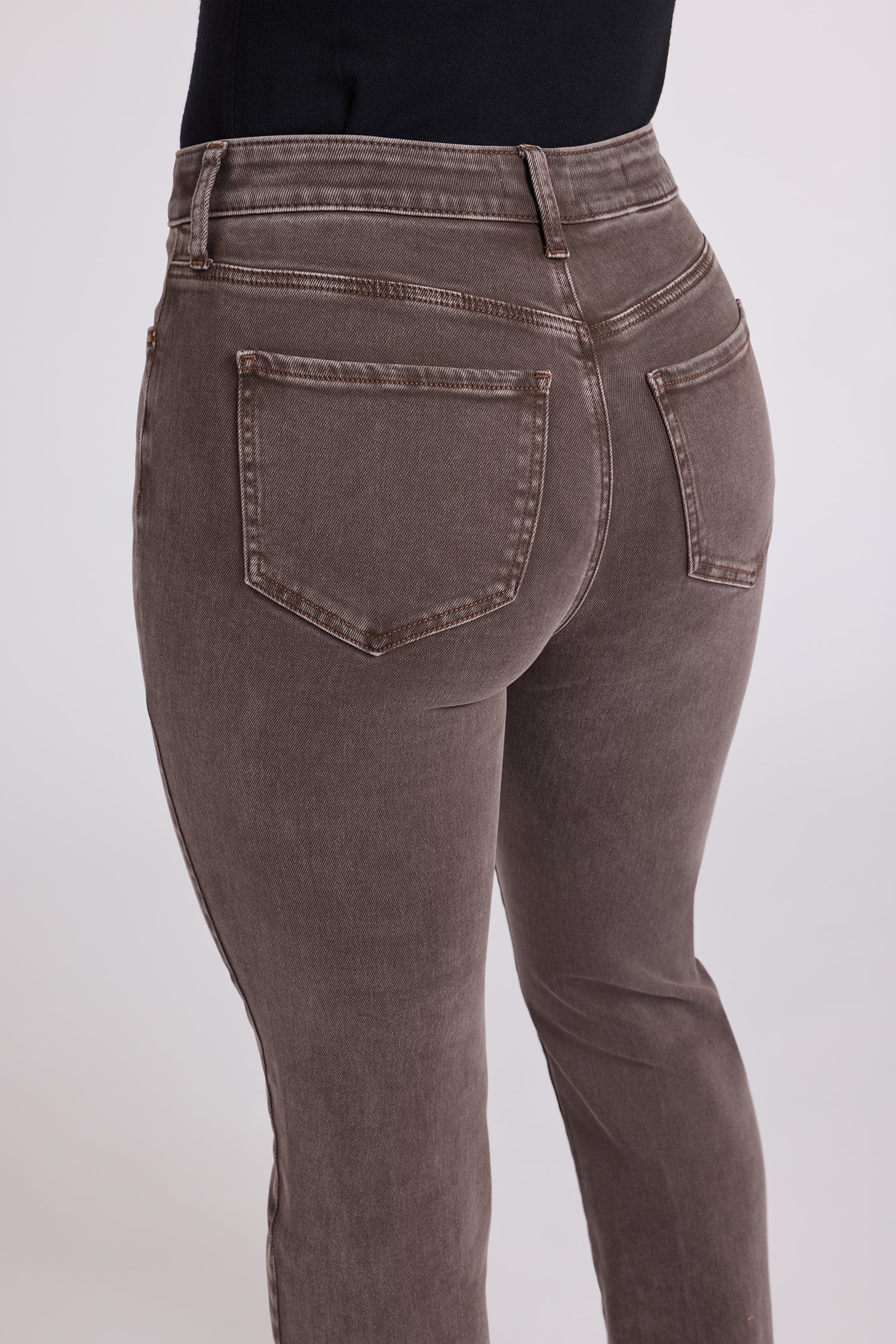 NYDJ Marilyn Straight Jeans With High Rise And 31" Inseam - Retro Espresso