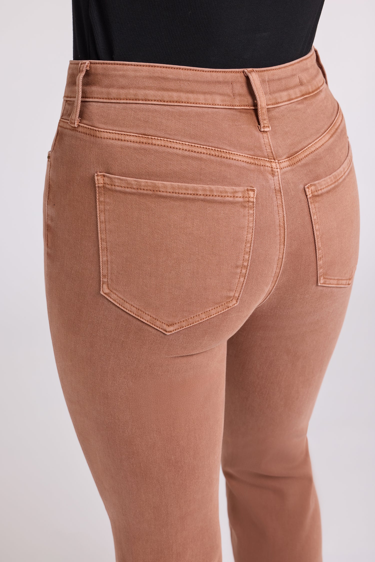 NYDJ Marilyn Straight Jeans With High Rise And 31" Inseam - Retro Mocha Bisque