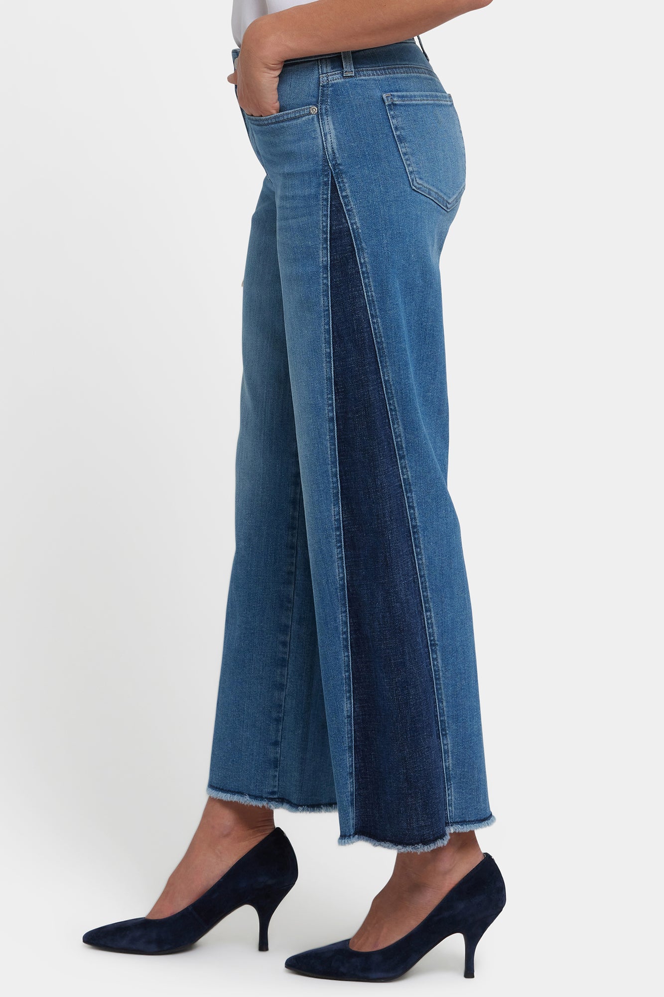 〈 NUTH 〉 Reverse Paneled Wide-Leg Denim NUTH 〉 Reverse Paneled Wide-Leg Denim Reversed Style Wide