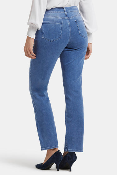 NYDJ Ellison Straight Jeans With High Rise - Stunning