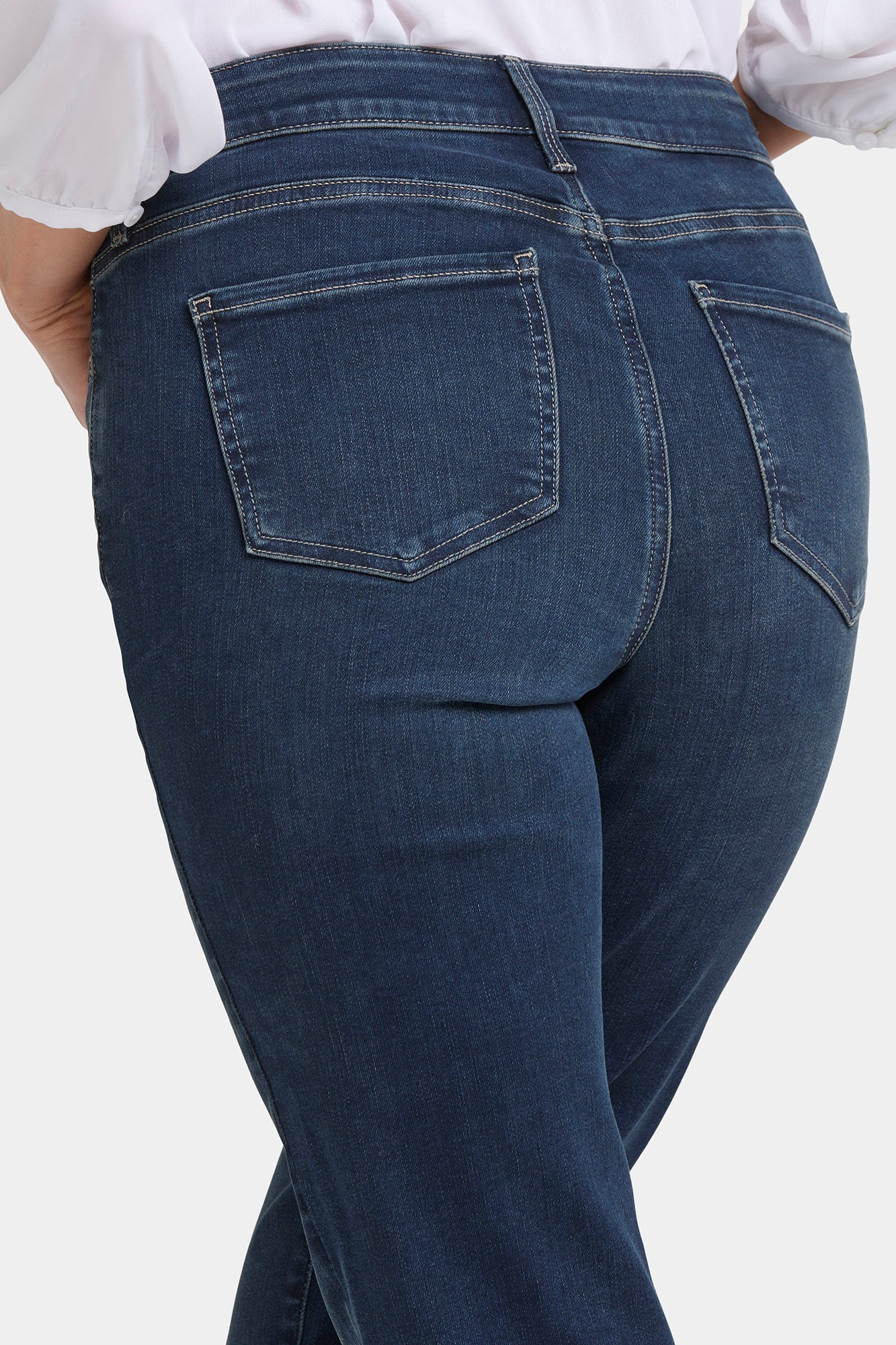 NYDJ Marilyn Straight Jeans In Long Inseam With High Rise - Presley