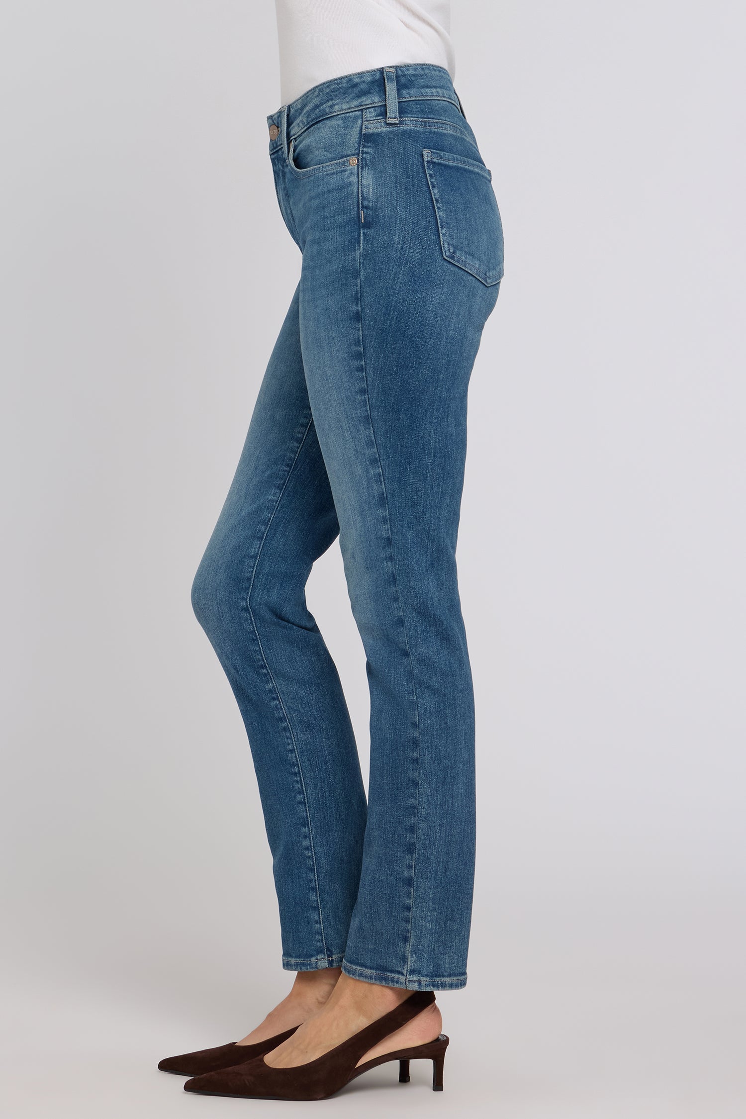 Sheri Slim Straight Jeans In Re-New™ Denim With Criss-Cross Belt
