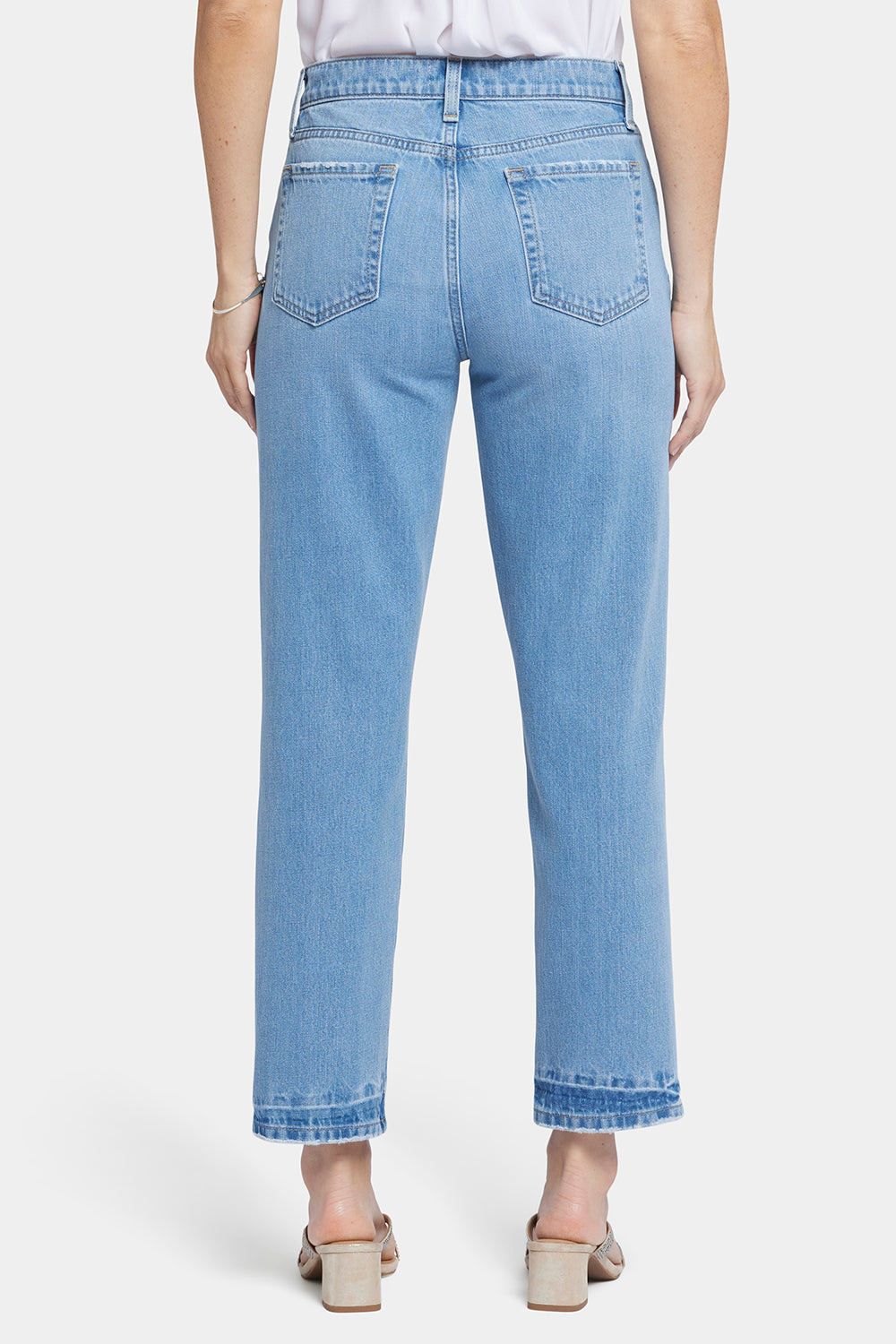 Charlotte Relaxed Jeans In Rigid Denim With Super High Rise - Riviera ...