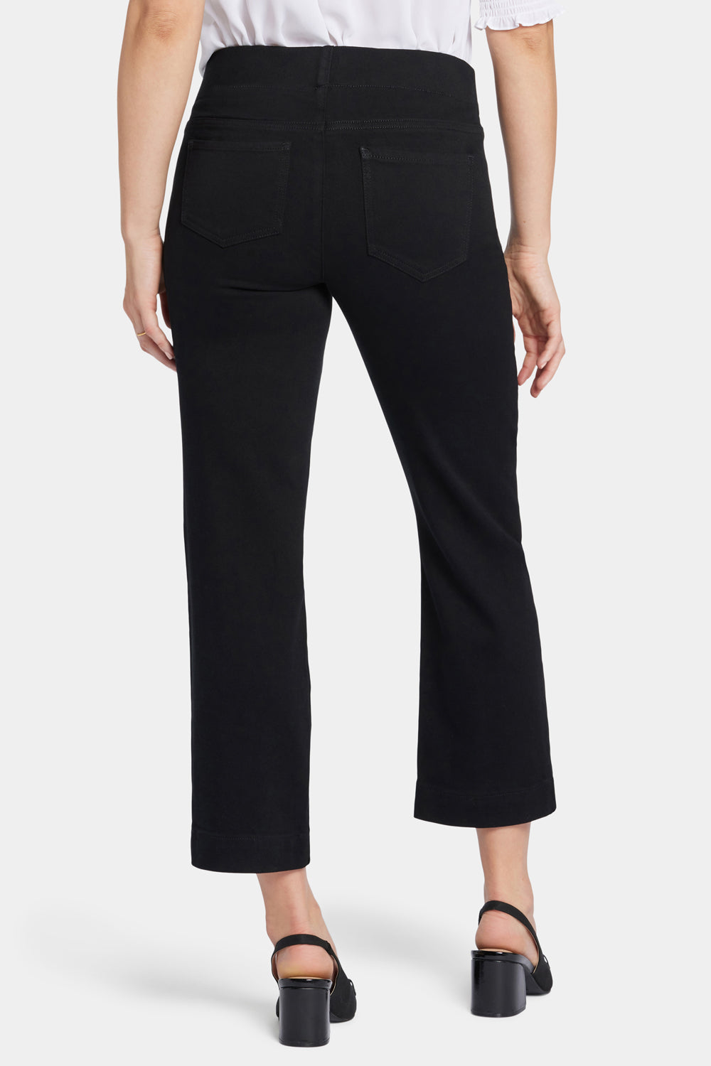 Bailey Relaxed Straight Ankle Pull-On Jeans In Soft-Contour Denim ...