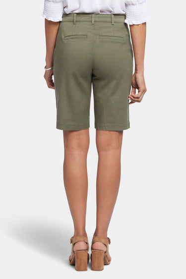NYDJ Bermuda Shorts In Stretch Twill - Avocado