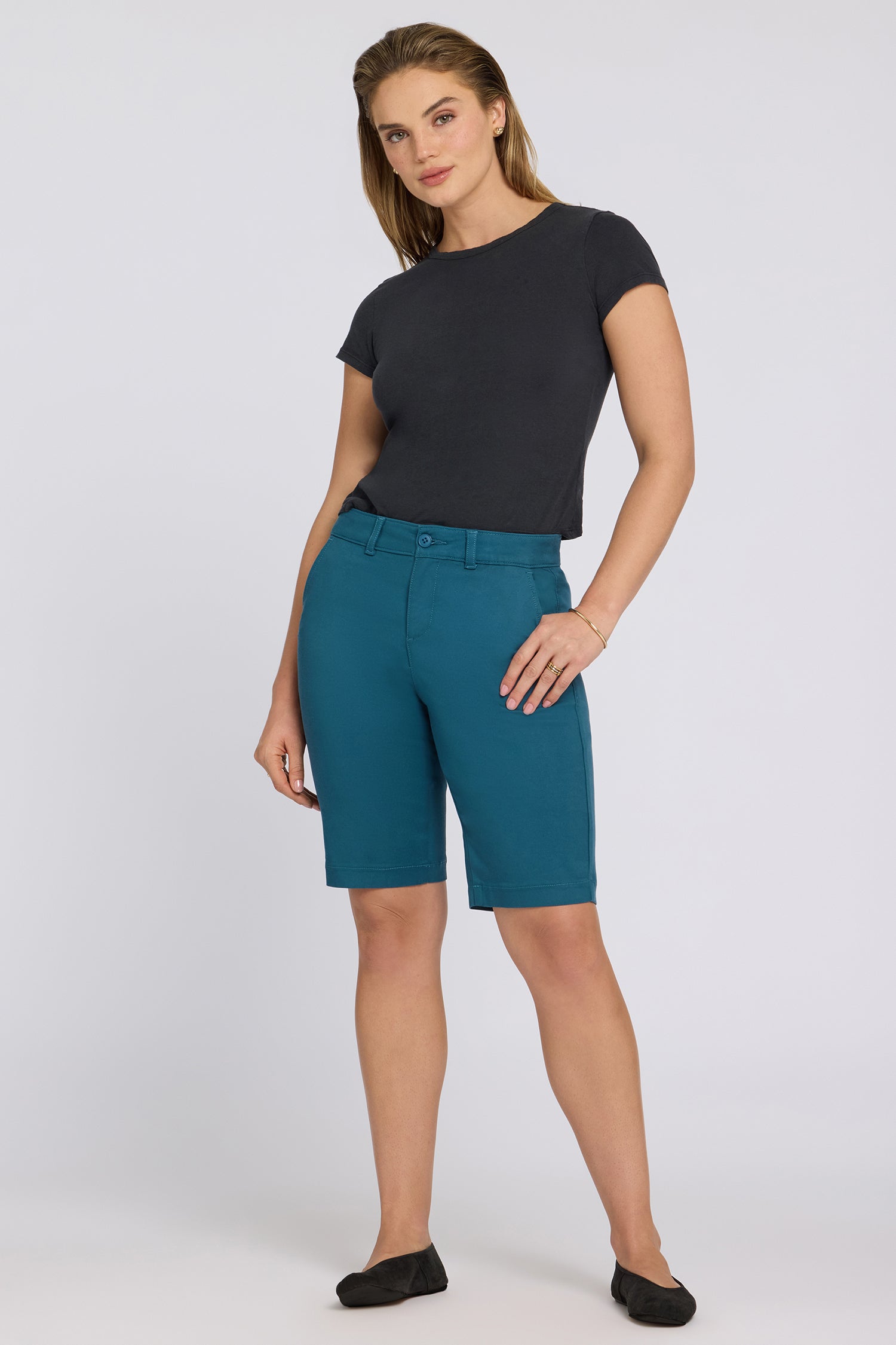 NYDJ Bermuda Shorts In Stretch Twill - Blue Lake