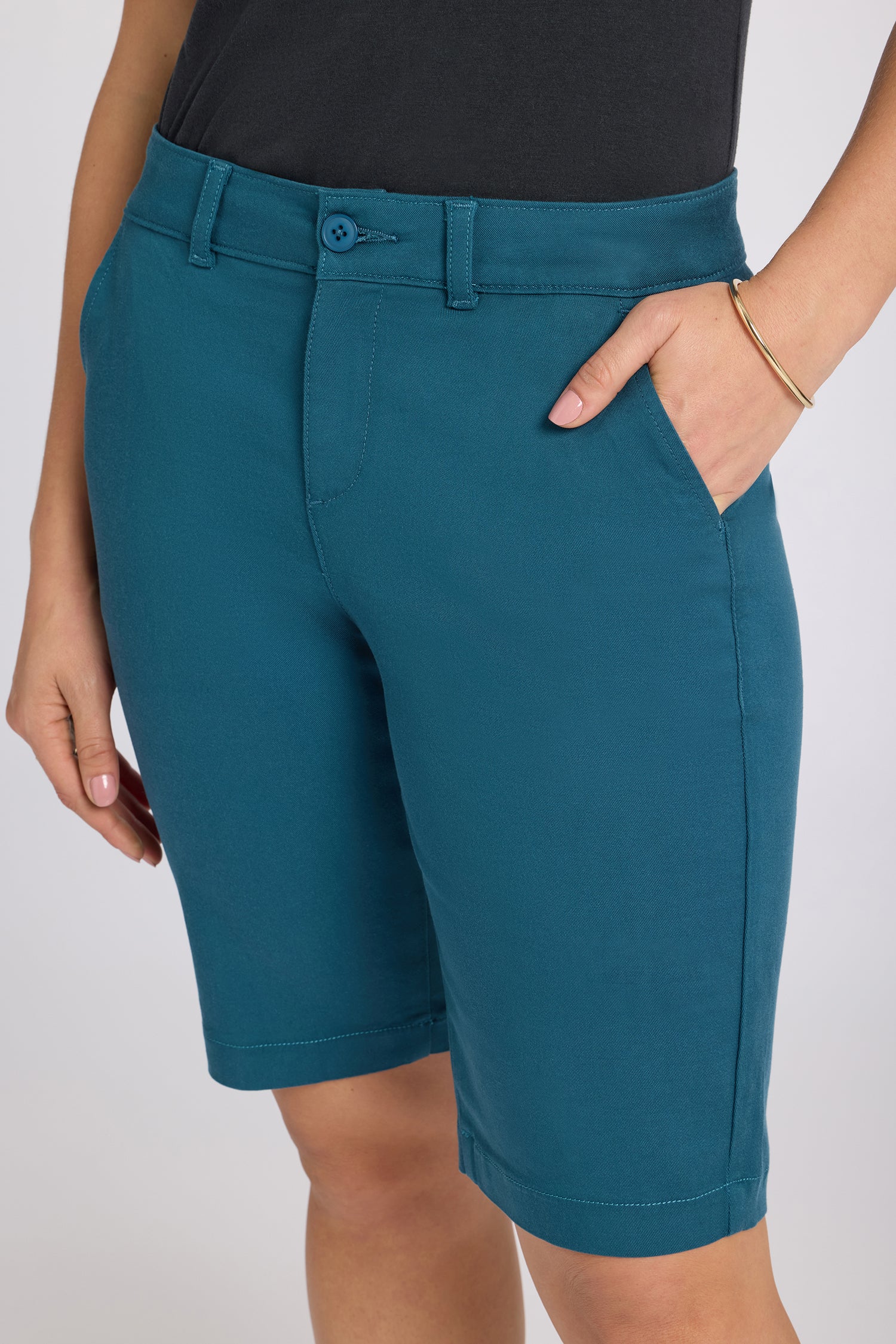 NYDJ Bermuda Shorts In Stretch Twill - Blue Lake