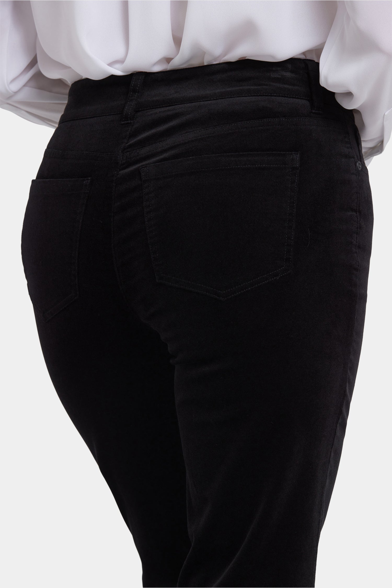 NYDJ Marilyn Straight Pants In Velveteen - Black
