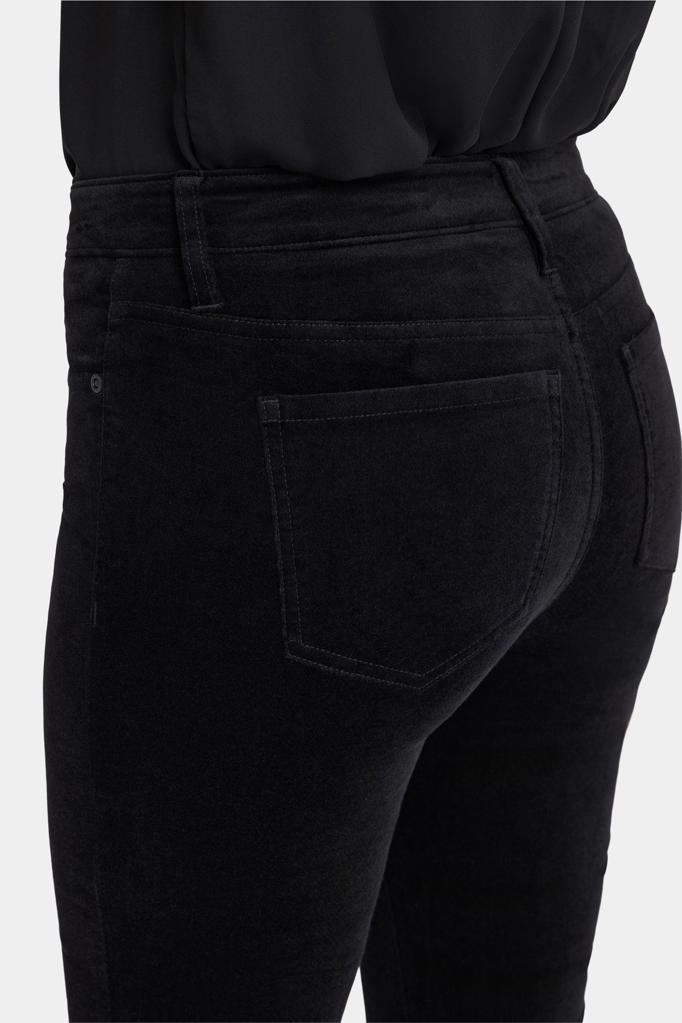 NYDJ Sheri Slim Pants In Velveteen - Black