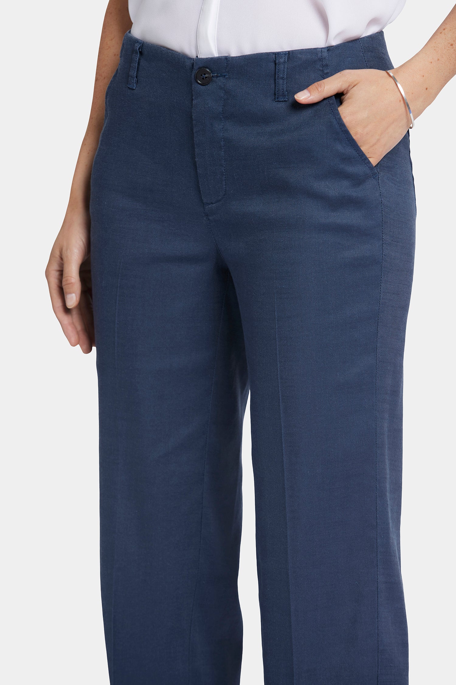 NYDJ Marilyn Straight Pants In Petite In Stretch Linen - Oxford Navy
