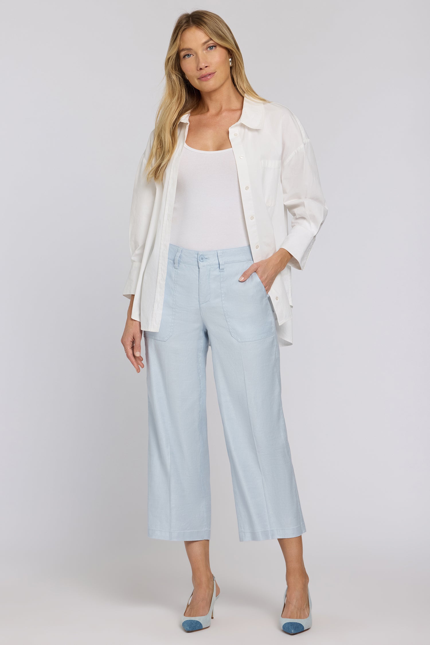 NYDJ Wide Leg Cargo Capri Pants In Petite In Stretch Linen - Blue Clover