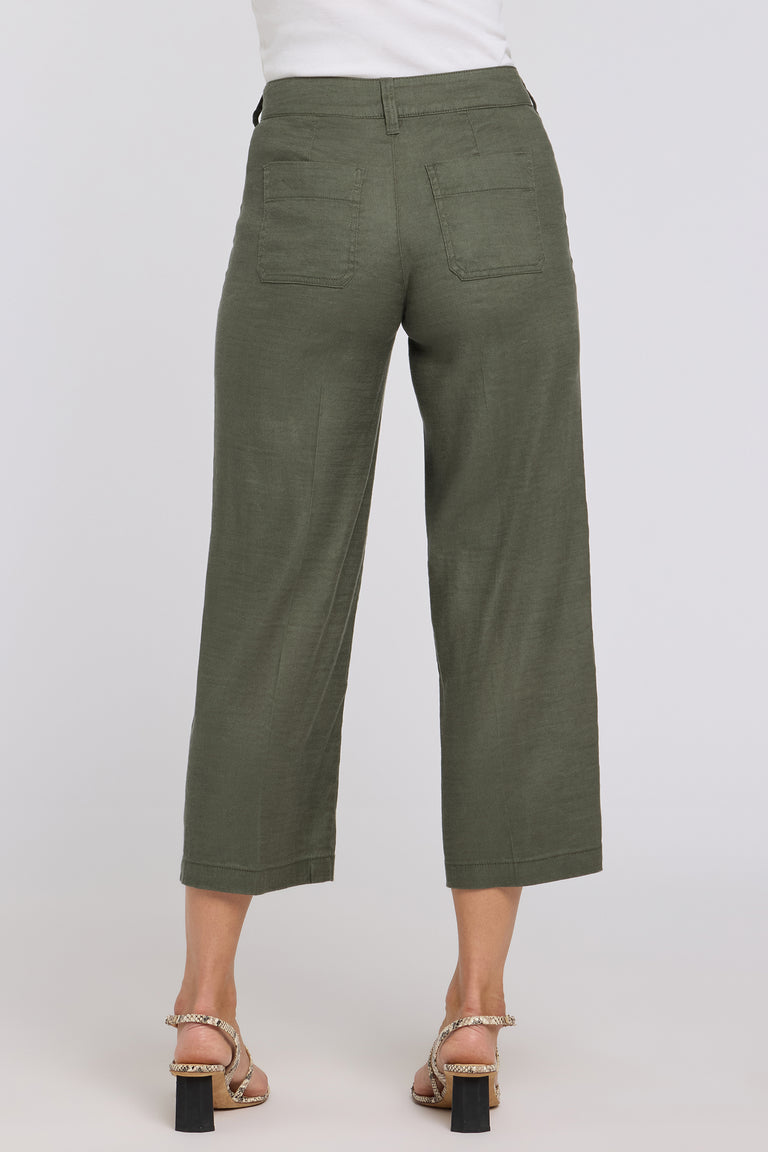 NYDJ Wide Leg Cargo Capri Pants In Petite In Stretch Linen - Desert Green