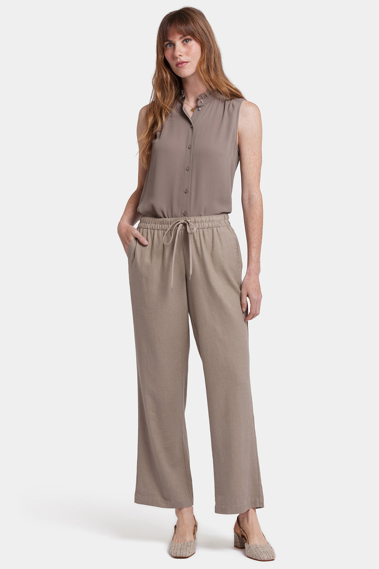 NYDJ Relaxed Drawstring Pull-On Pants In Petite In Stretch Linen - Saddlewood
