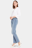 NYDJ Marilyn Straight Jeans In Petite In Cool Embrace® Denim - Angel