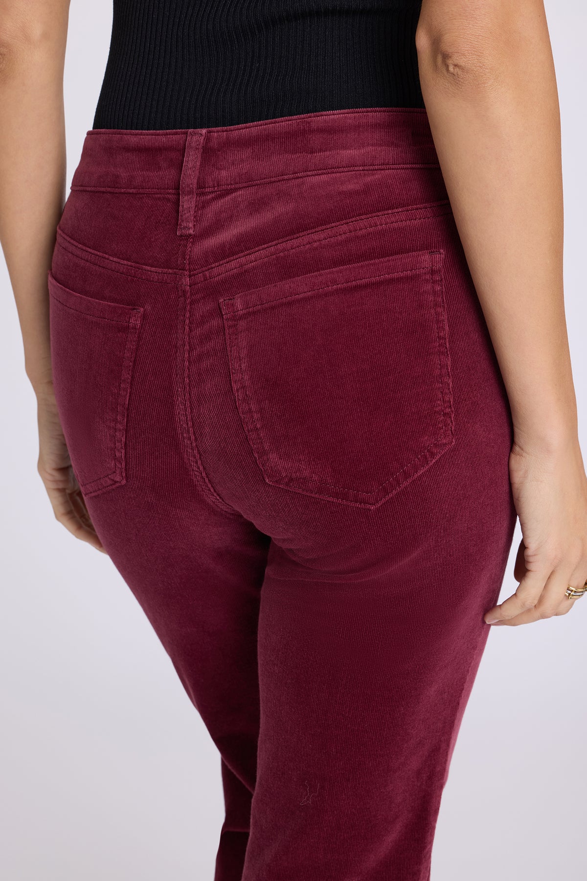 NYDJ Brooklyn Bootcut Pants In Petite In Fine Wale Stretch Corduroy - Sienna Red