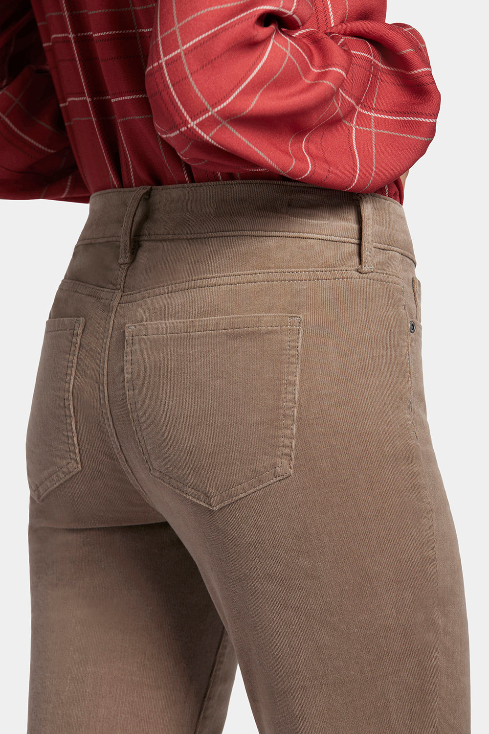 NYDJ Marilyn Straight Pants In Petite In Fine Wale Stretch Corduroy - Saddlewood