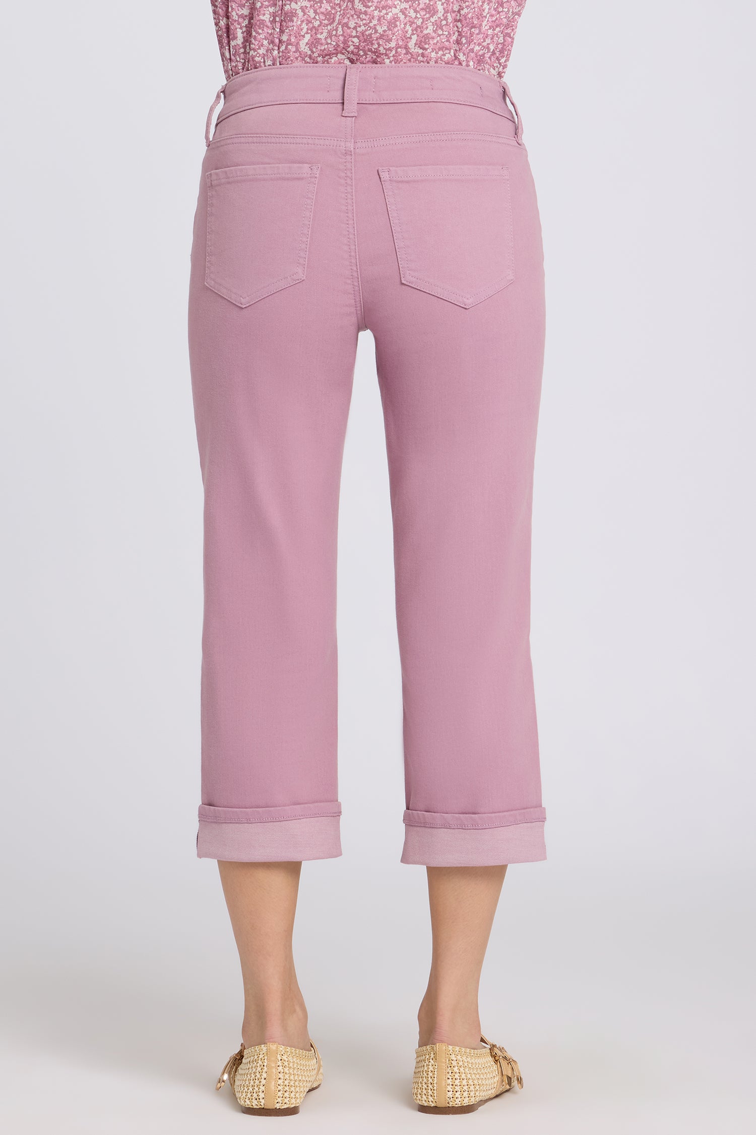 NYDJ Marilyn Straight Crop Jeans In Petite In Cool Embrace® Denim With Cuffs - Dusky Daisy
