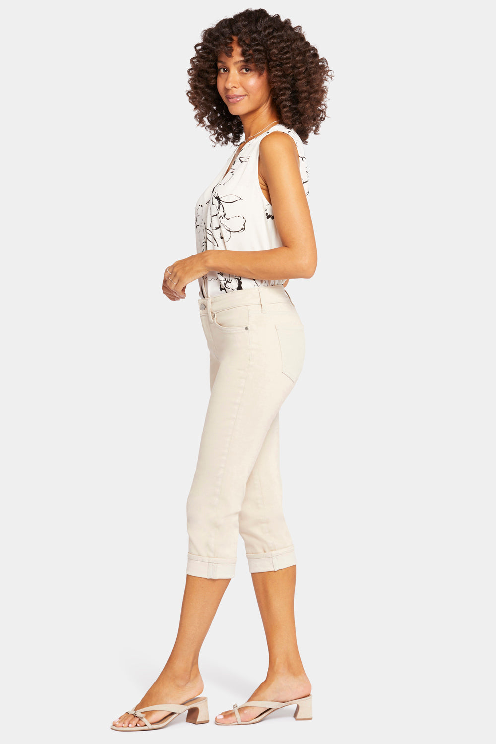 NYDJ Marilyn Straight Crop Jeans In Petite In Cool Embrace® Denim With Cuffs - Feather