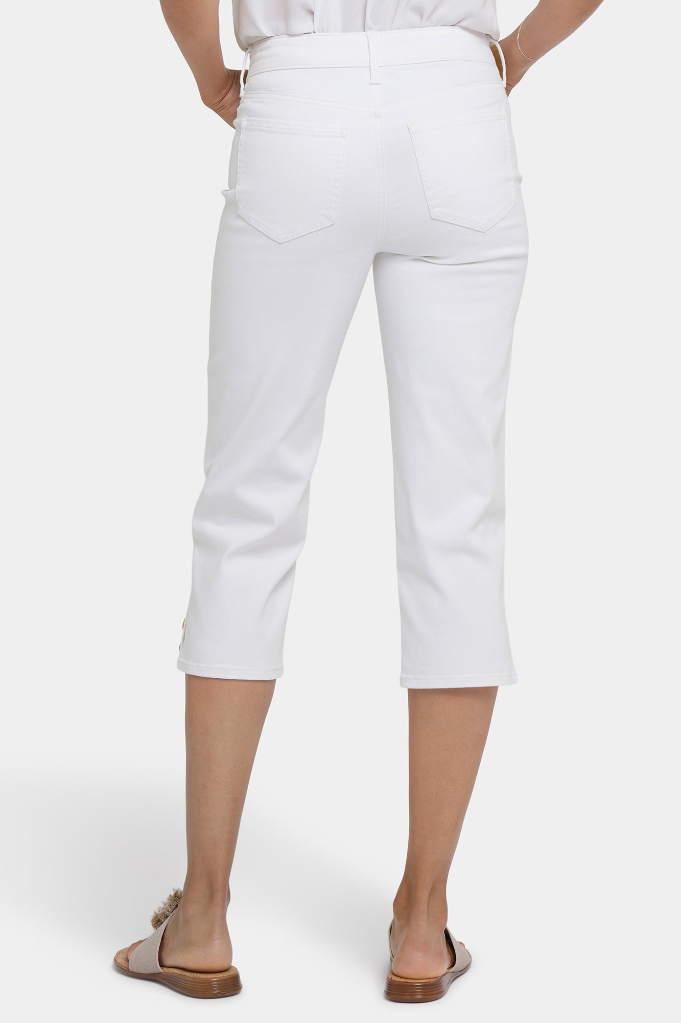 NYDJ Marilyn Straight Crop Jeans In Petite With Side Button Plackets - Optic White