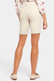 NYDJ Ella Denim Shorts In Petite With Side Slits - Feather