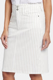 NYDJ High Waist Skirt In Petite  - Beach Cruise Stripe