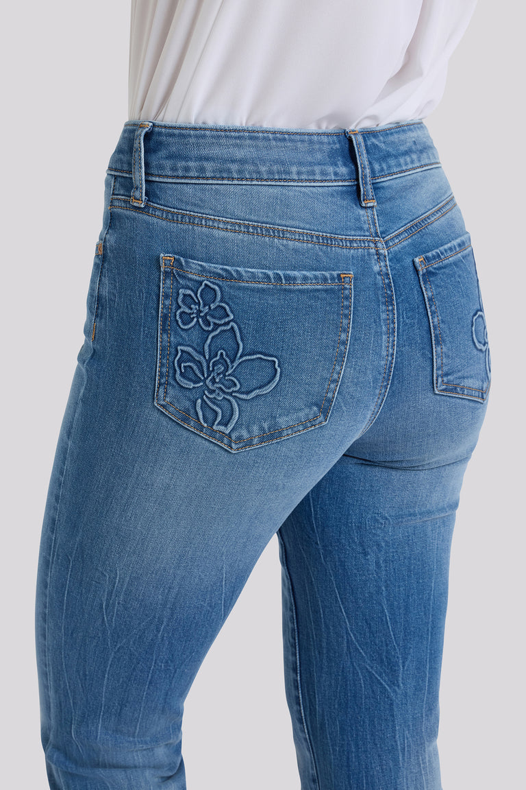 NYDJ Marilyn Straight Ankle Jeans In Petite With Floral Pocket Detail - Pacifica