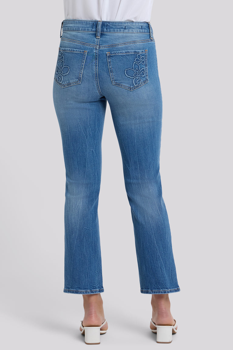 NYDJ Marilyn Straight Ankle Jeans In Petite With Floral Pocket Detail - Pacifica