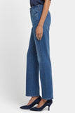 NYDJ Marilyn Straight Jeans In Petite With High Rise And 29" Inseam - Lake Notre-Dame