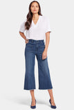 NYDJ Patchie Wide Leg Capri Jeans In Petite With Frayed Hems - Fanciful