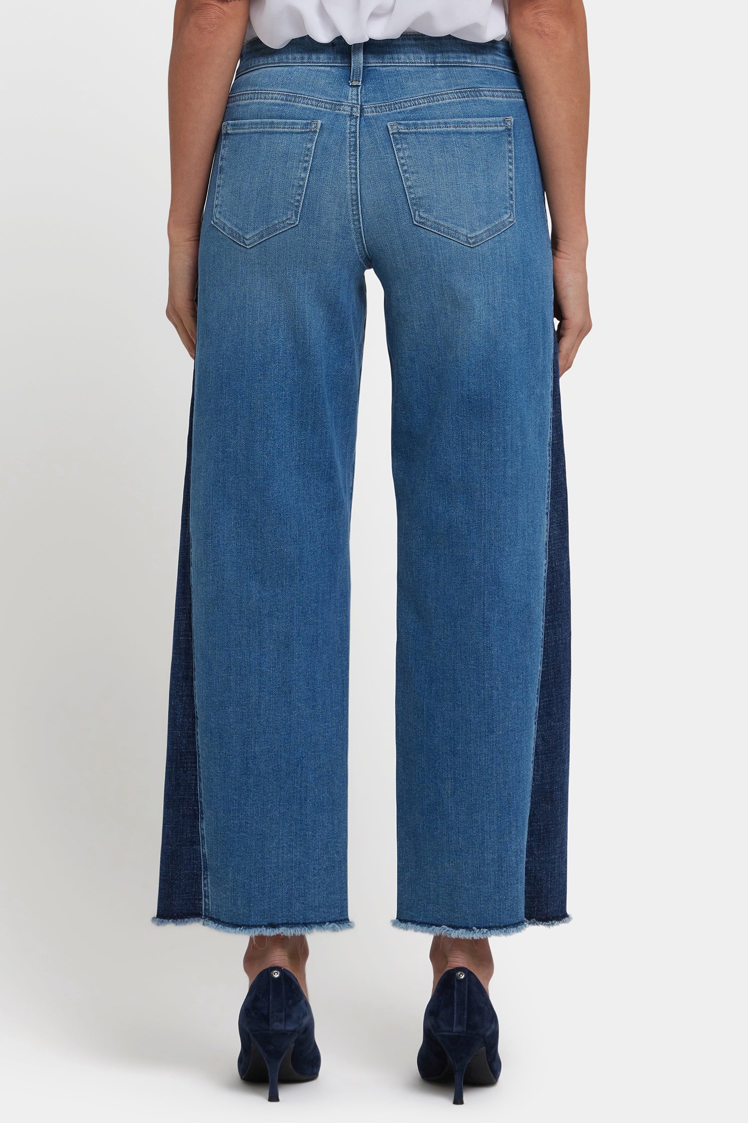NYDJ Teresa Wide Leg Jeans In Petite With Contrast Side Panels, Frayed Hems And 27