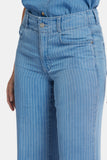 NYDJ Brigitte Wide Leg Capri Jeans In Petite With High Rise - Light Marine