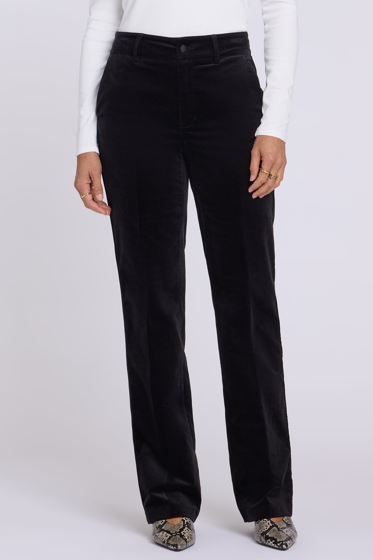NYDJ Straight Trouser Pants In Petite In Velveteen With High Rise And Satin Piping - Black