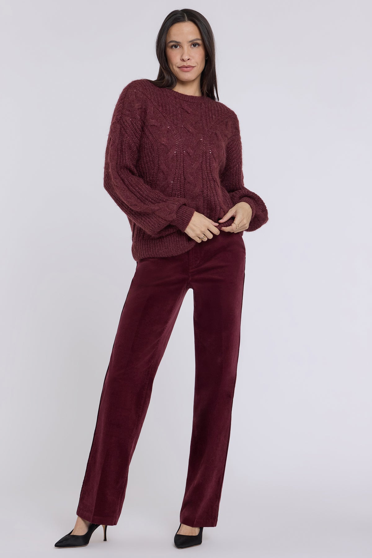 NYDJ Straight Trouser Pants In Petite In Velveteen With High Rise And Satin Piping - True Burgundy