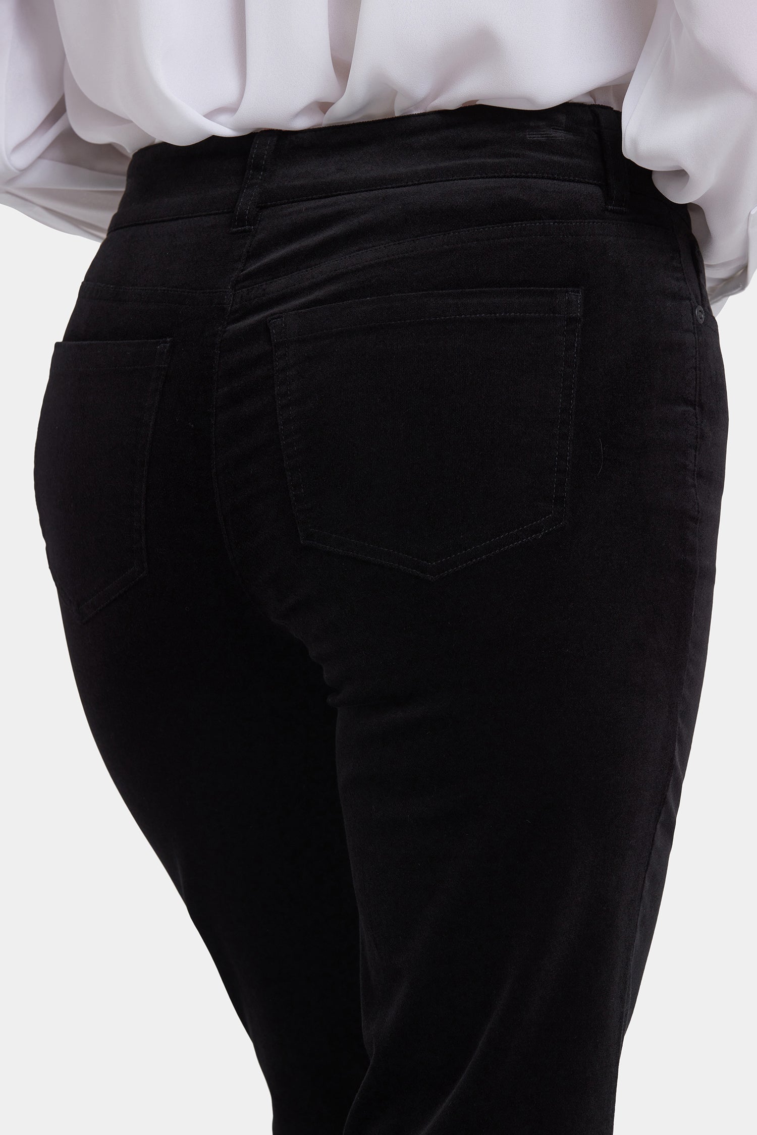 NYDJ Marilyn Straight Pants In Petite In Velveteen - Black