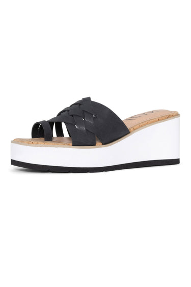 NYDJ Reesie Wedge Sandals In Leather - Black