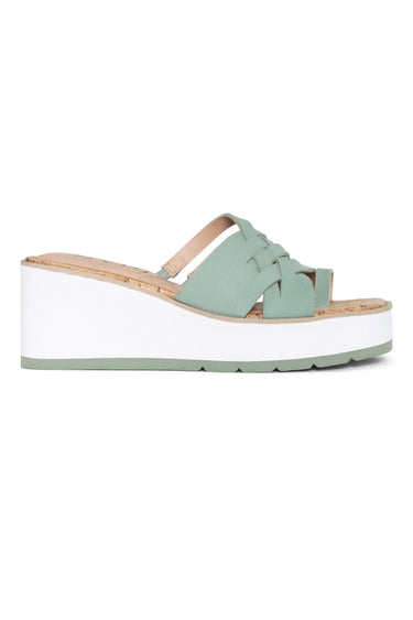 NYDJ Reesie Wedge Sandals In Tumbled Leather - Jade