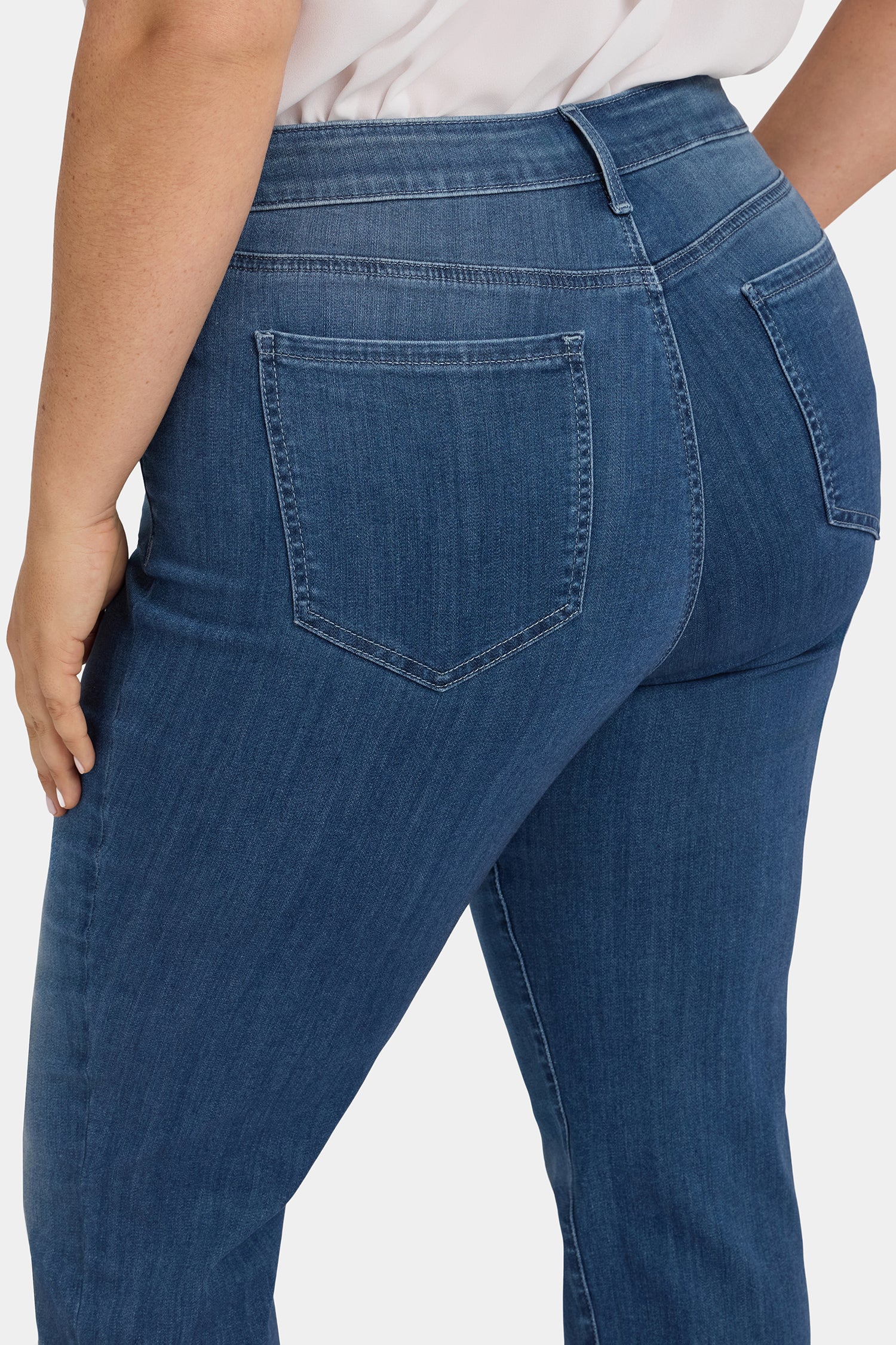 NYDJ Marilyn Straight Jeans In Plus Size In Sure Stretch® Denim - Cool Marine